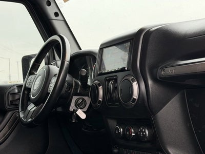 2017 Jeep Wrangler Willys Wheeler