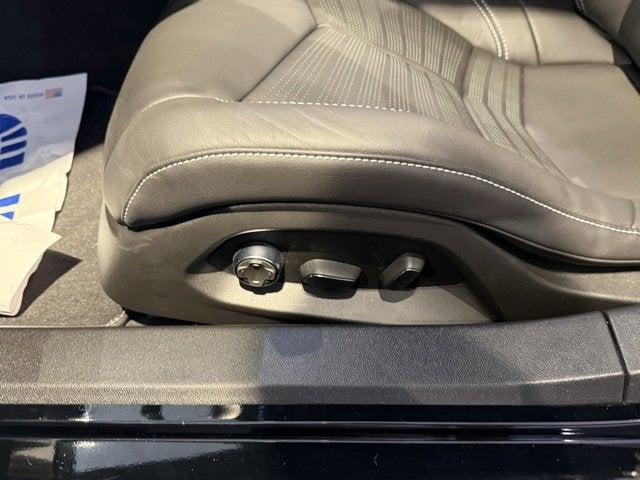 2025 Chevrolet Corvette E-Ray 2LZ