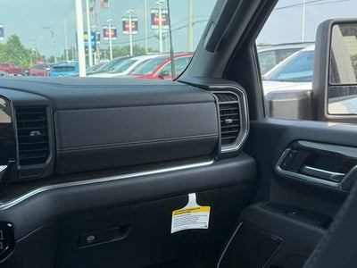 2025 Chevrolet Silverado 3500 HD Chassis Cab LT