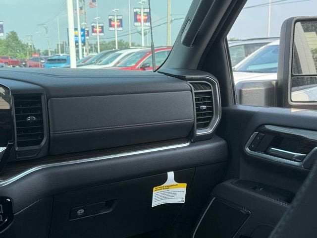 2025 Chevrolet Silverado 3500 HD Chassis Cab LT