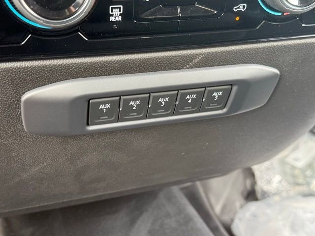 2025 Chevrolet Silverado 3500 HD Chassis Cab LT