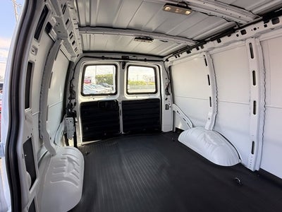 2025 Chevrolet Express Cargo 2500 WT