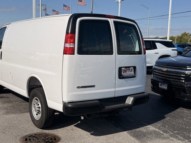 2025 Chevrolet Express Cargo 2500 WT