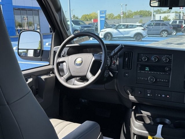 2025 Chevrolet Express Cargo 2500 WT