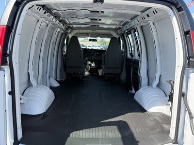 2025 Chevrolet Express Cargo 2500 WT