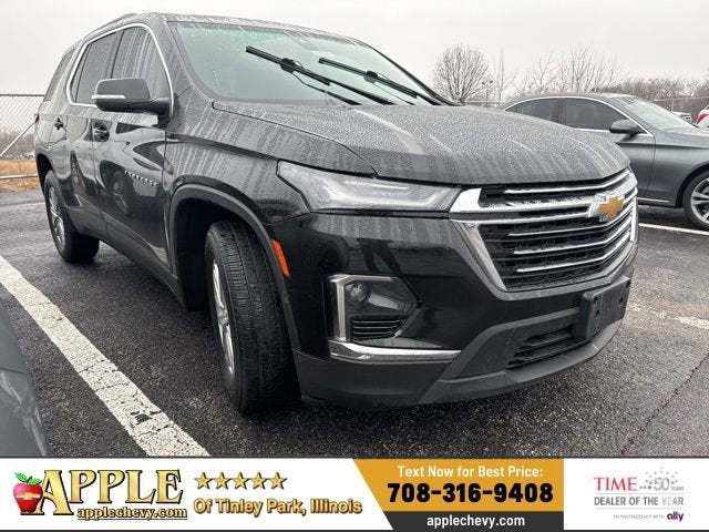 2022 Chevrolet Traverse LT Cloth