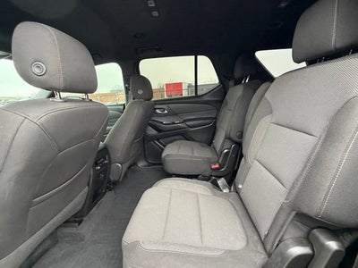 2022 Chevrolet Traverse LT Cloth