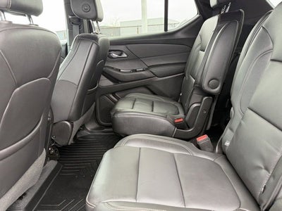 2022 Chevrolet Traverse LT Leather