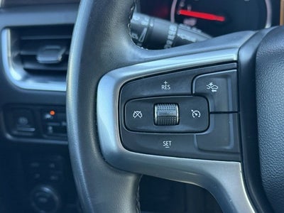 2023 Chevrolet Suburban LS