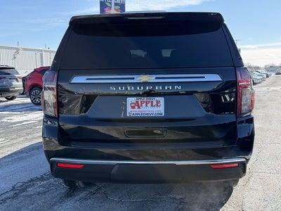 2023 Chevrolet Suburban LS