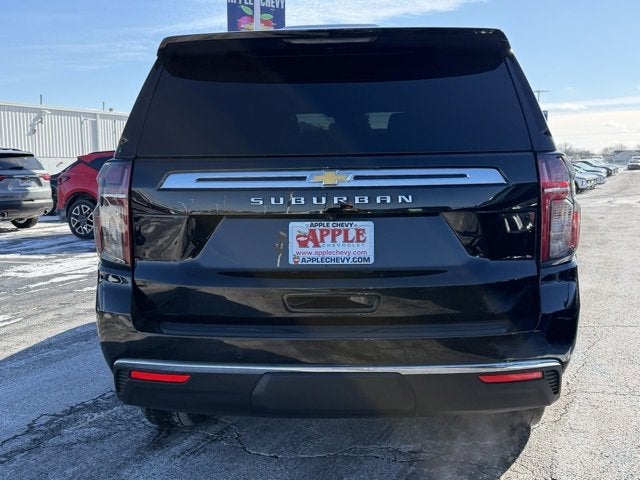 2023 Chevrolet Suburban LS