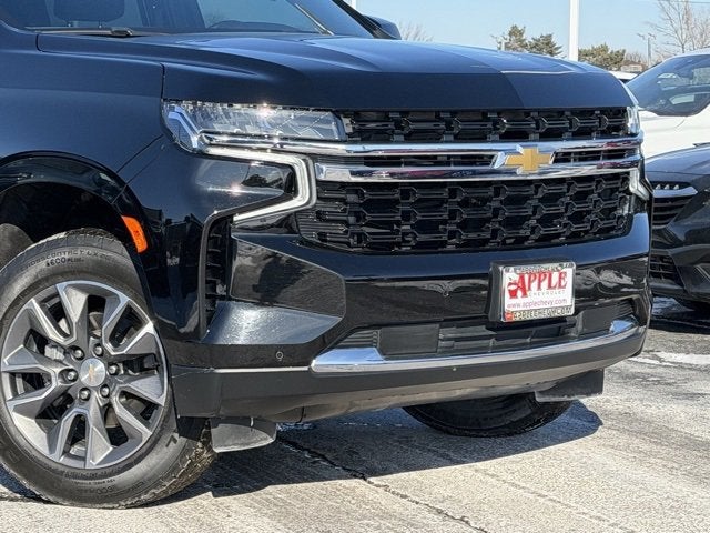 2023 Chevrolet Suburban LS