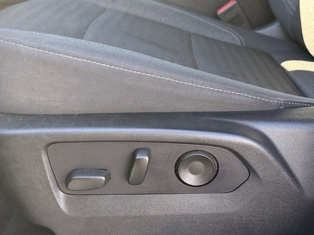 2023 Chevrolet Suburban LS