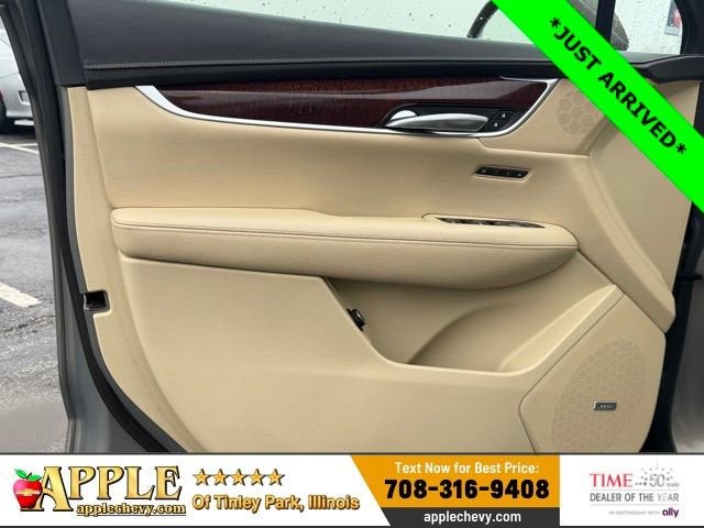 2017 Cadillac XT5 Luxury FWD