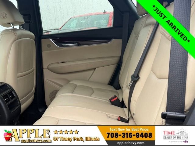 2017 Cadillac XT5 Luxury FWD