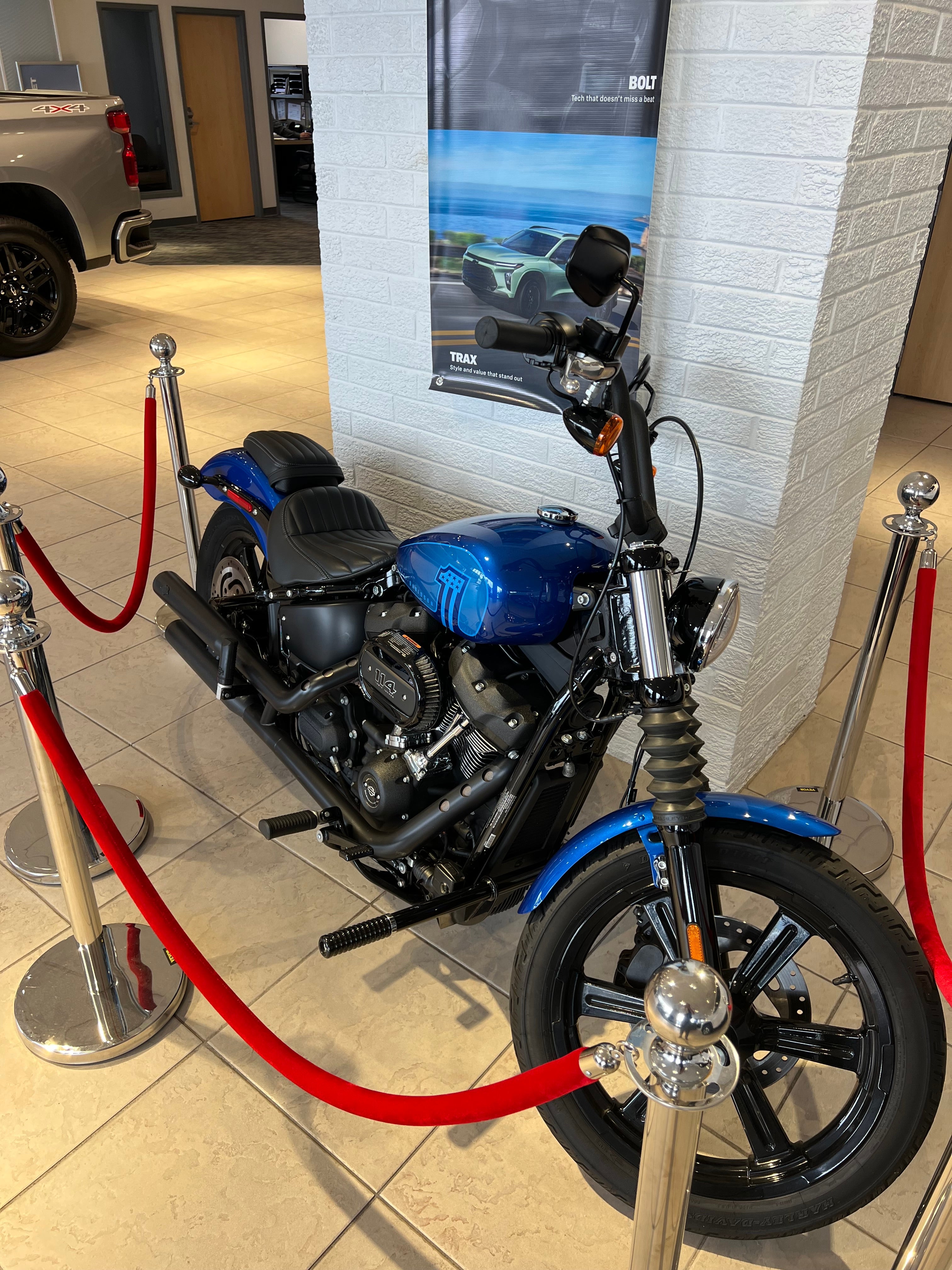 2023 HARLEY-DAV MOTORCYCLE Base