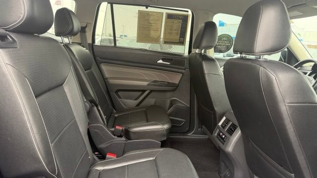 2021 Volkswagen Atlas 3.6L V6 SE w/Technology R-Line