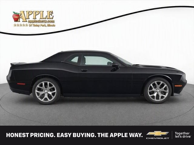 2015 Dodge Challenger SXT Plus