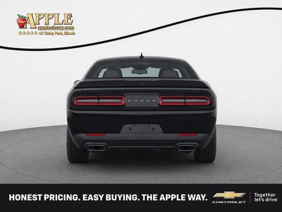 2015 Dodge Challenger SXT Plus