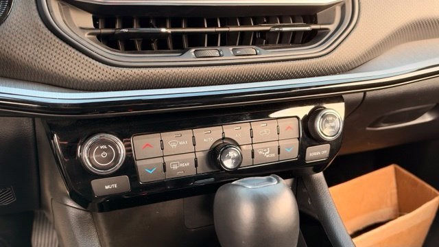 2025 Jeep Compass Trailhawk - Photo 17