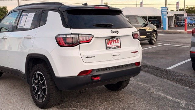 2025 Jeep Compass Trailhawk