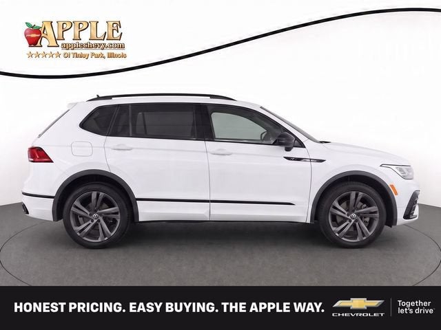 2024 Volkswagen Tiguan SE R-Line Black