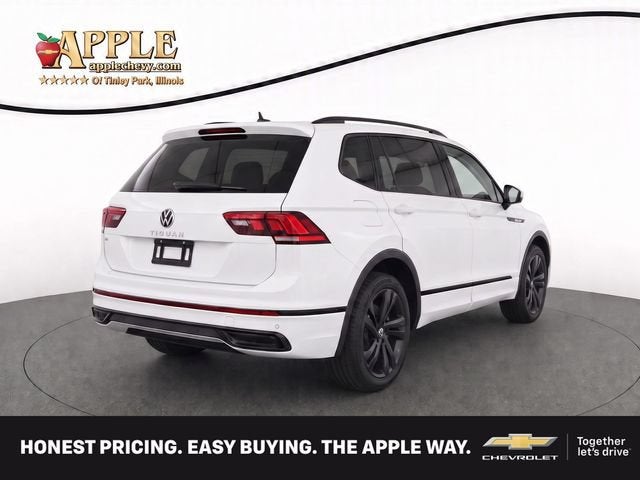 2024 Volkswagen Tiguan SE R-Line Black