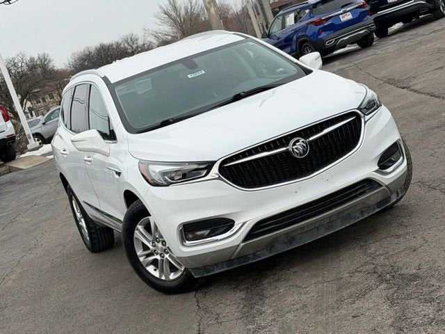 2020 Buick Enclave Essence