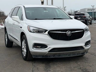 2020 Buick Enclave Essence