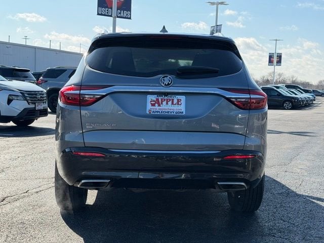 2020 Buick Enclave Essence