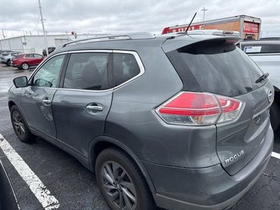2016 Nissan Rogue SV