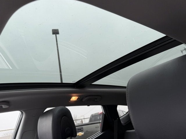 2017 Hyundai Santa Fe Sport 2.0T Ultimate