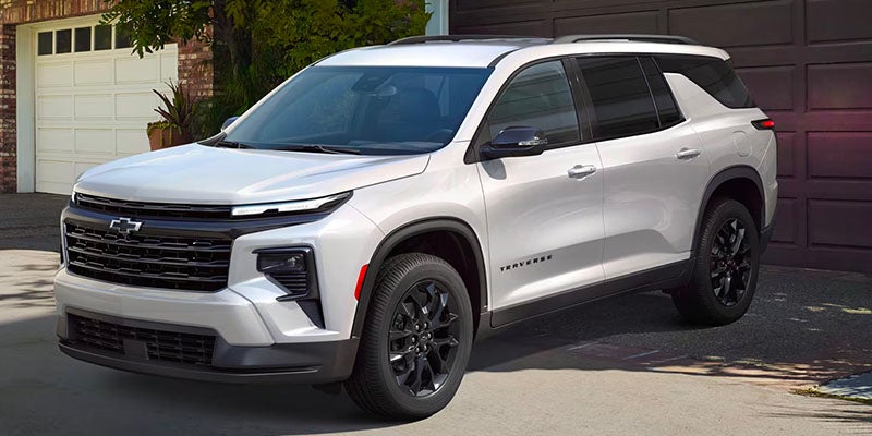 red 2025 Chevrolet Traverse