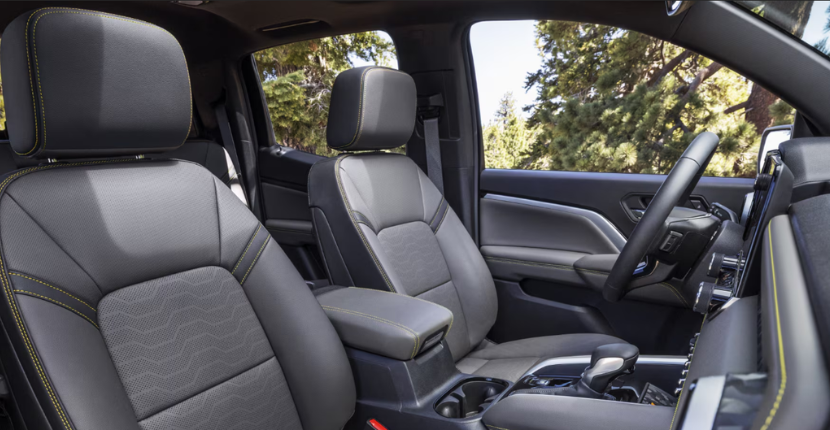 2026 Chevy Colorado Interior