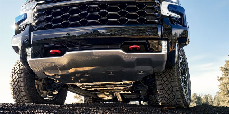 Chevrolet Silverado 1500 in its front profile 